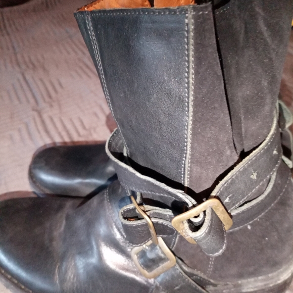 Fiorentini Baker Italy Black Leather Buckle Boots - Picture 7 of 16